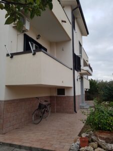20191101_151021-225x300 INTERO STABILE - Marina di Ginosa - Via Forlì n. 31
